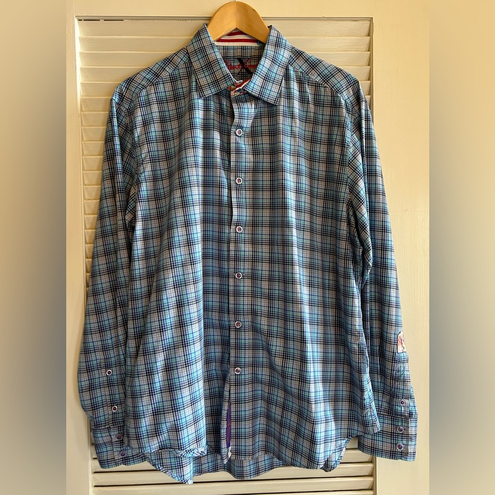Robert Graham Blue Plaid Men's Shirt.  Very good condition.  Men’s XL.